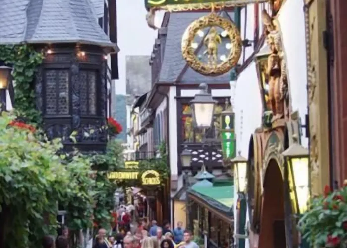 Otel Lindenwirt Rüdesheim am Rhein